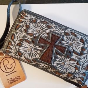 P&G clutch wallet